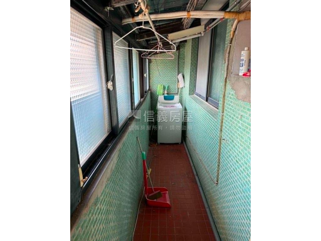忠孝公園公寓房屋室內格局與周邊環境