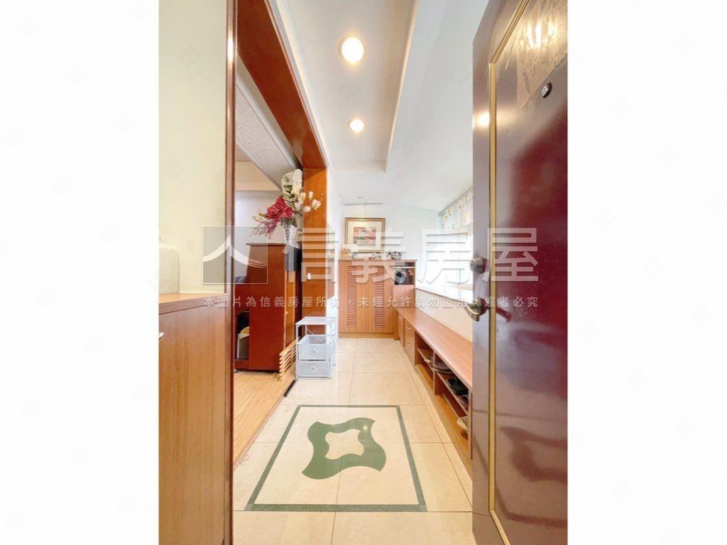 四號公園．大坪數雙衛格局房屋室內格局與周邊環境