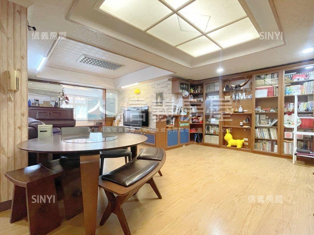 四號公園．大坪數雙衛格局房屋室內格局與周邊環境