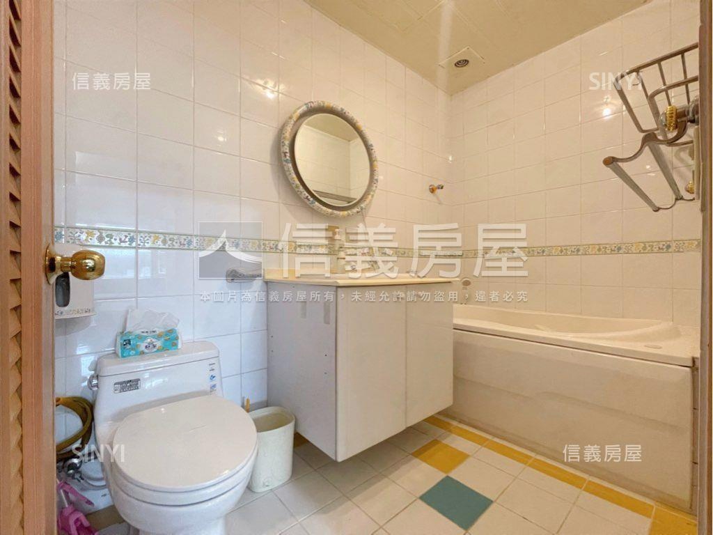 四號公園．大坪數雙衛格局房屋室內格局與周邊環境