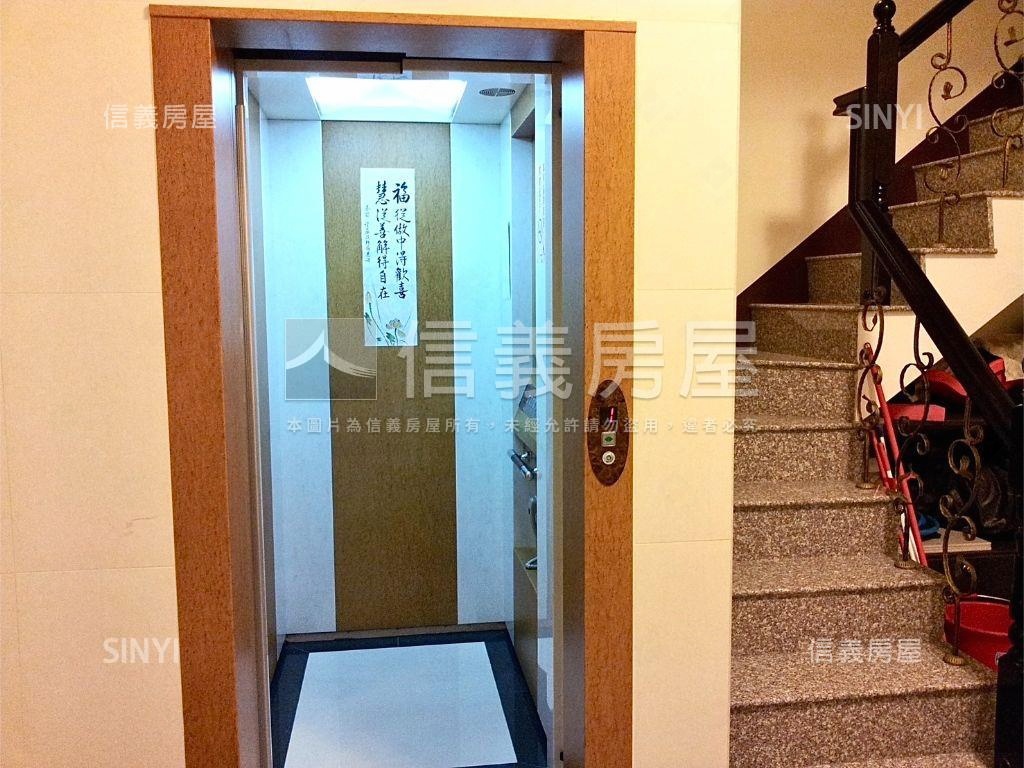 近未來捷運電梯店墅房屋室內格局與周邊環境