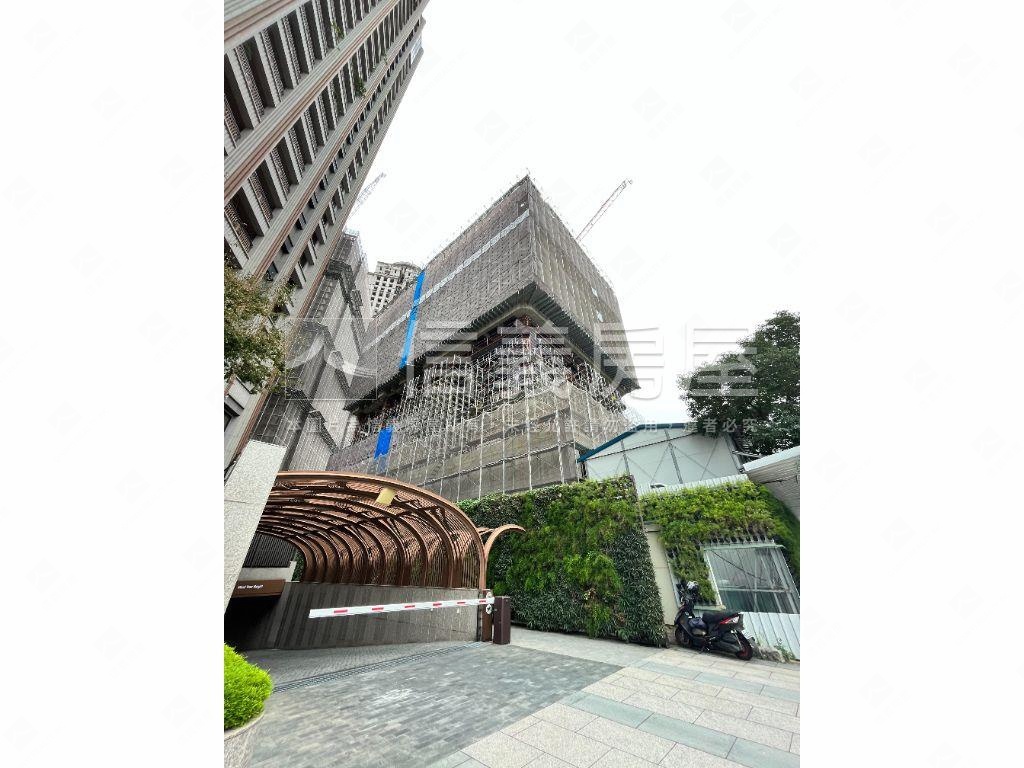 七期視野戶三房平車房屋室內格局與周邊環境