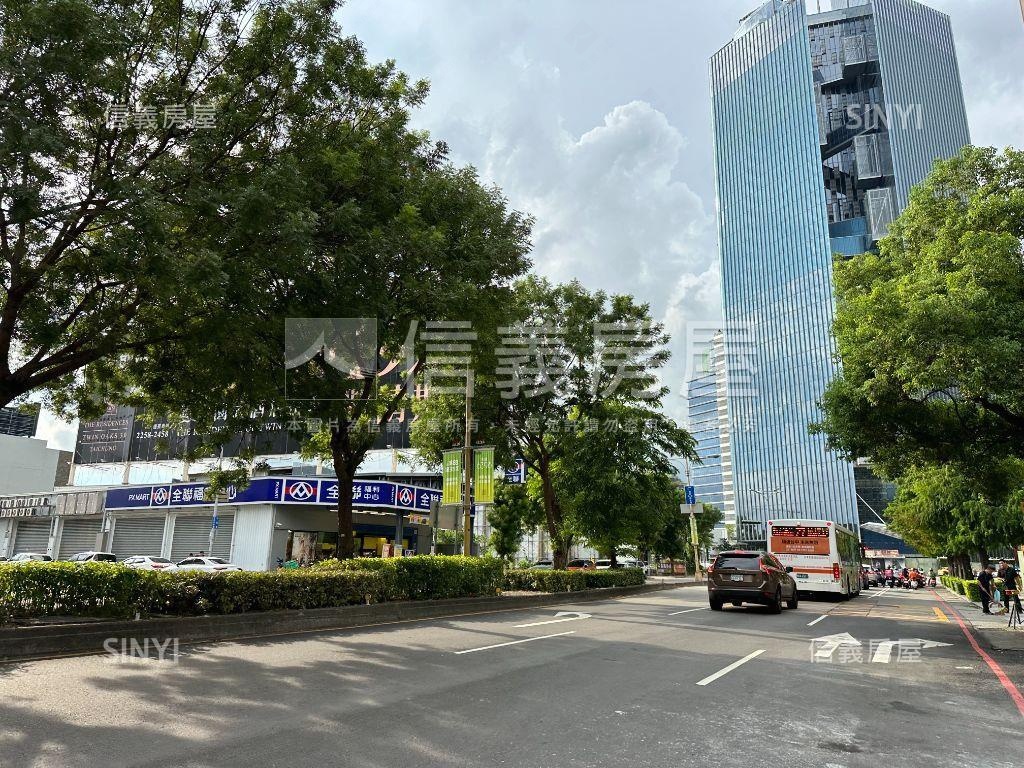 七期視野戶三房平車房屋室內格局與周邊環境