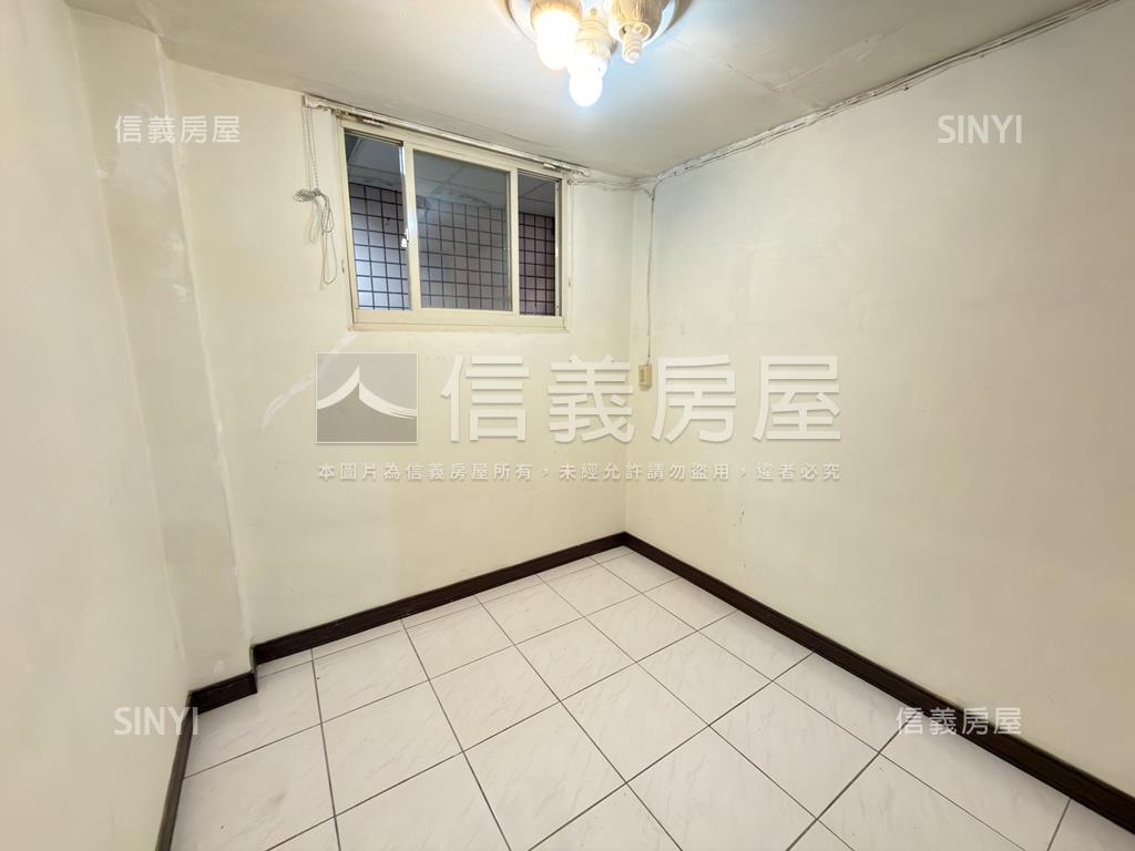 白雞空間好大美寓房屋室內格局與周邊環境