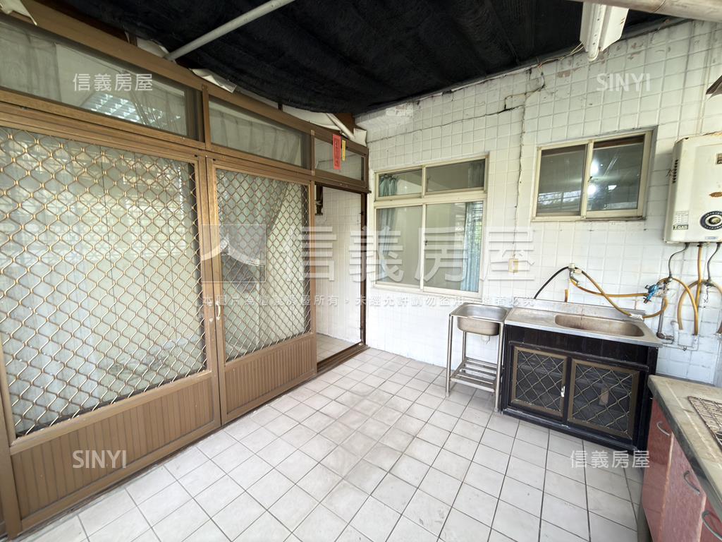 白雞空間好大美寓房屋室內格局與周邊環境