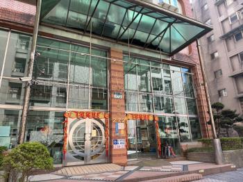 樟樹社區泳池挑高朝南高樓