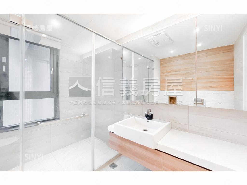 正１１期大毅建設三房平車房屋室內格局與周邊環境