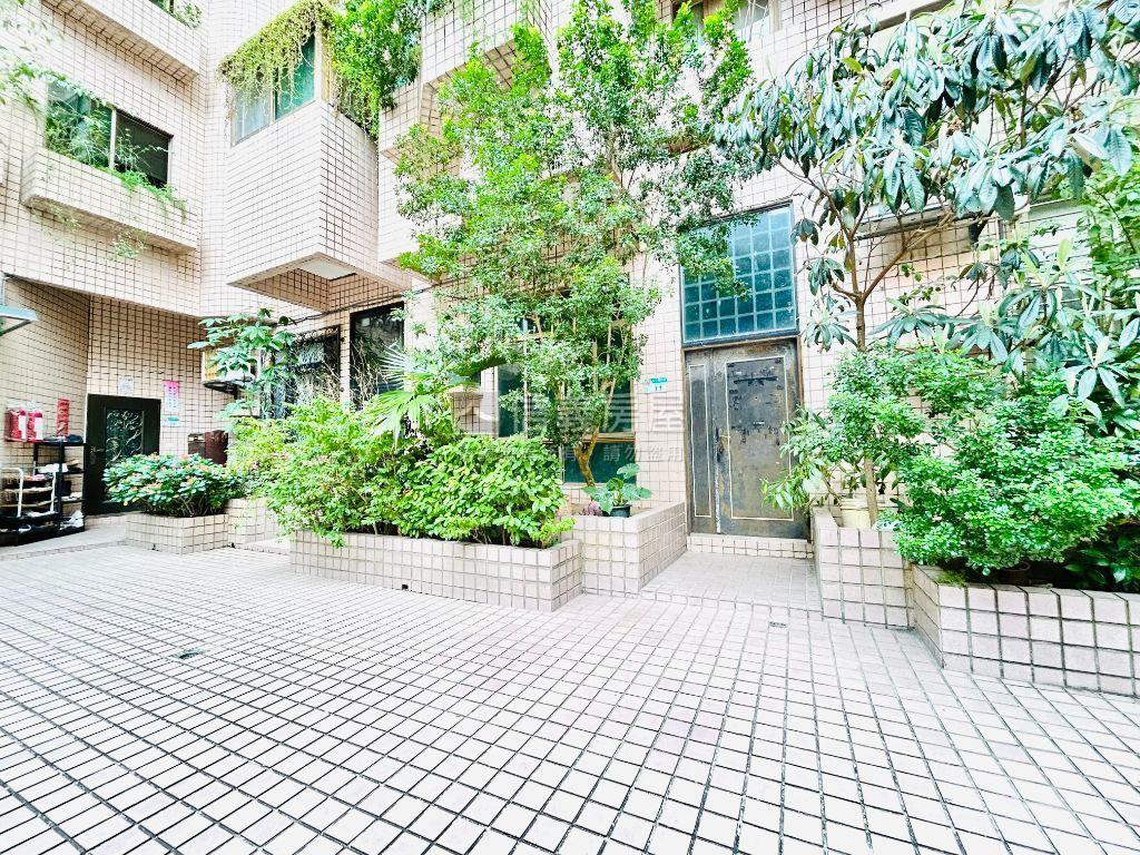 內湖捷運公園旁溫馨成家房屋室內格局與周邊環境