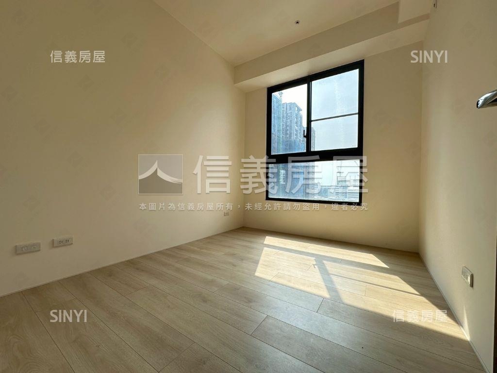 御琚三房雙車位稀有釋出房屋室內格局與周邊環境