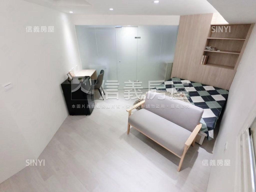 面北區運動中心分租四套房房屋室內格局與周邊環境