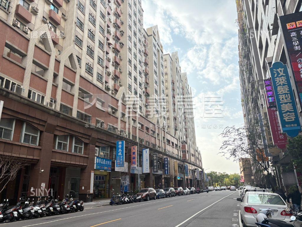 來談★南屯企業總部首選★房屋室內格局與周邊環境