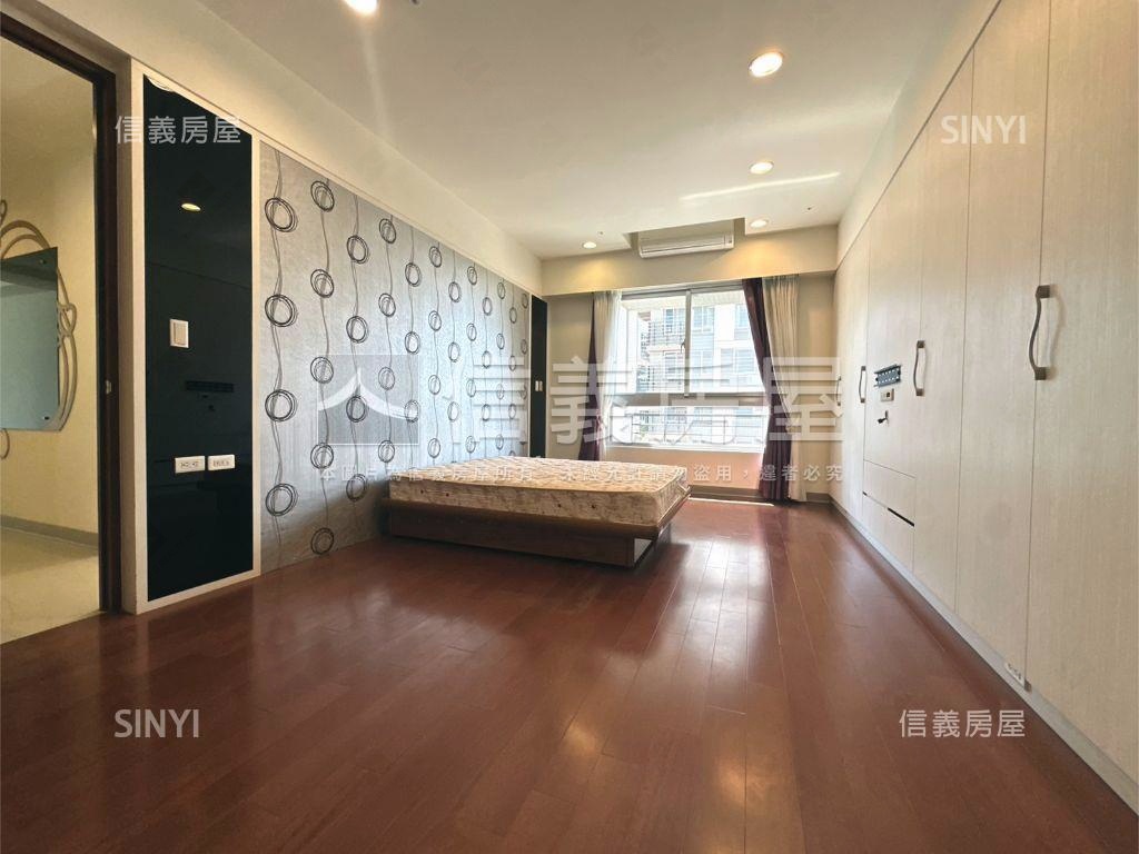 成功學區御天地四房雙車位房屋室內格局與周邊環境
