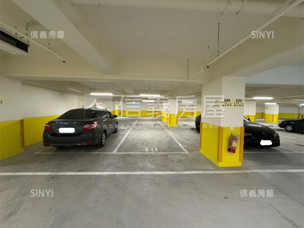 星野沐月２房車位房屋室內格局與周邊環境