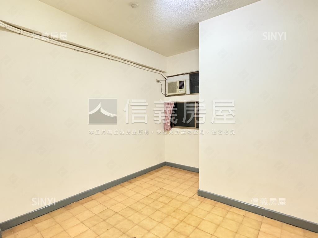 永春捷運海華三房庭院一樓房屋室內格局與周邊環境