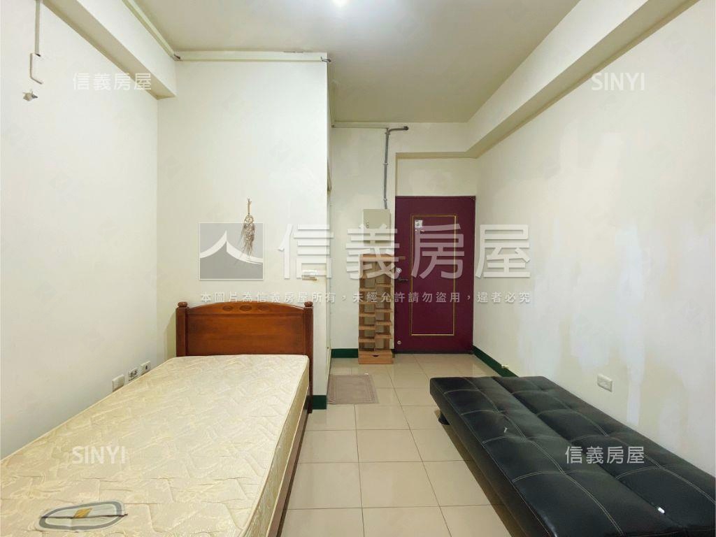 近遠百南門街雙套房房屋室內格局與周邊環境