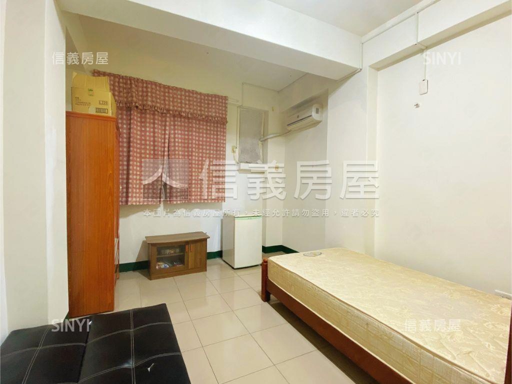 近遠百南門街雙套房房屋室內格局與周邊環境