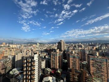 捷運永安景觀次頂樓兩房