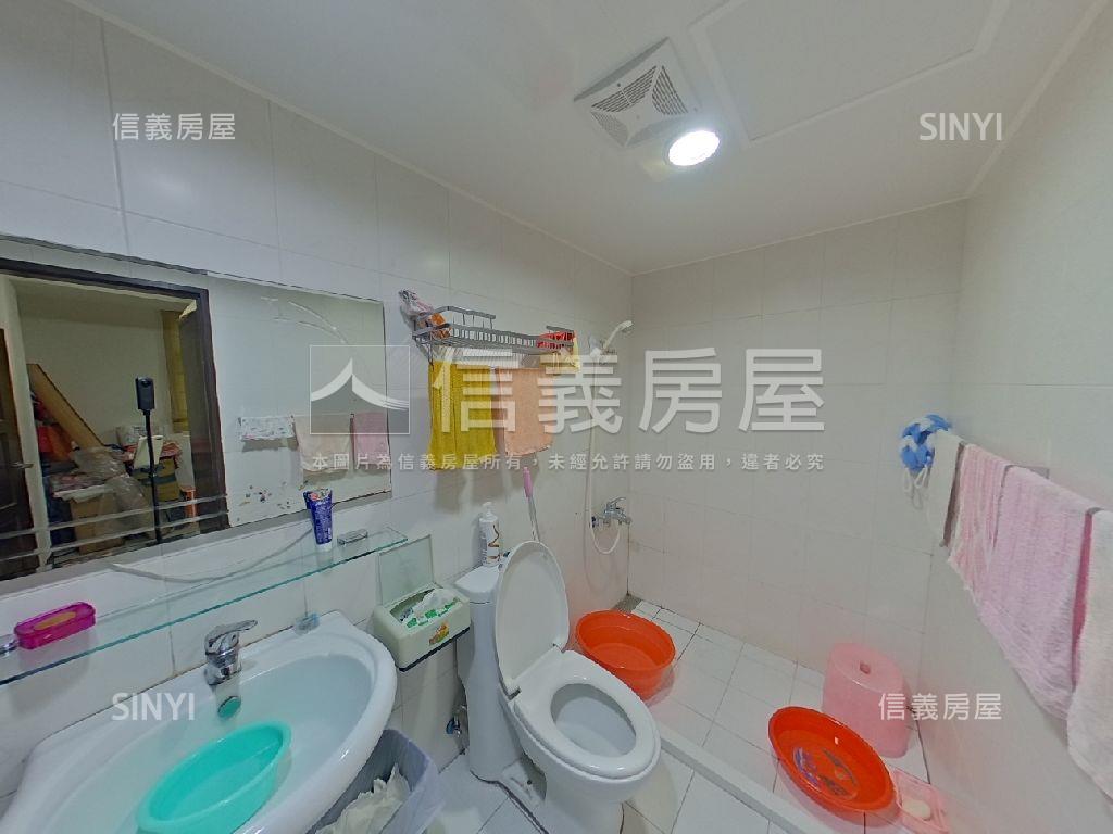 近士北科邊間方正２樓美寓房屋室內格局與周邊環境