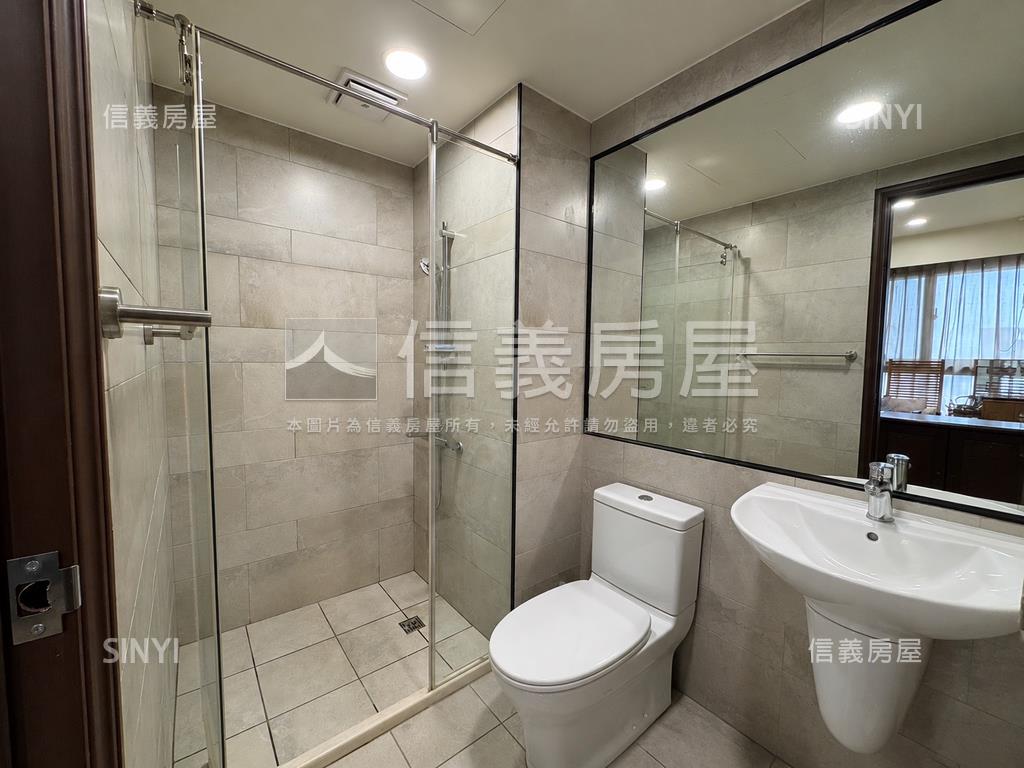 金捷市次頂樓房屋室內格局與周邊環境