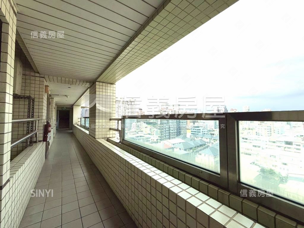 新！羅馬假期２附休旅車位房屋室內格局與周邊環境