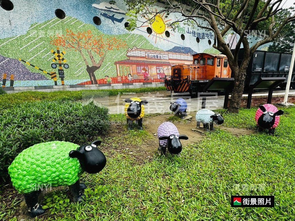 樹海美景三房車位房屋室內格局與周邊環境