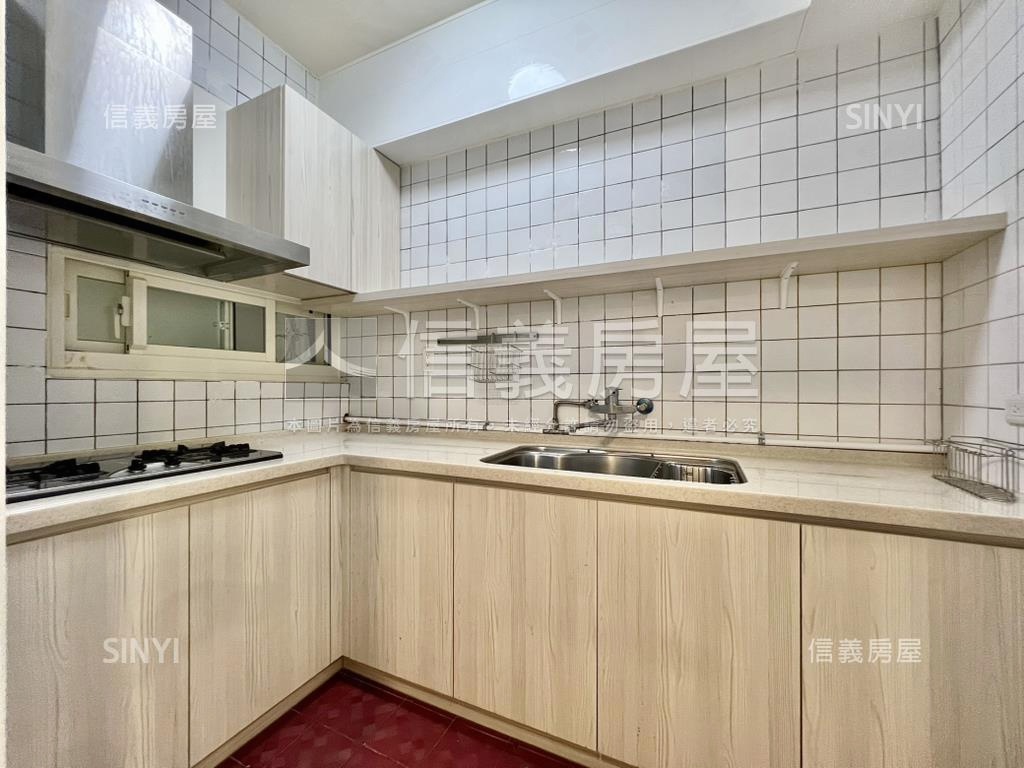 中正國中近東門二樓公寓房屋室內格局與周邊環境
