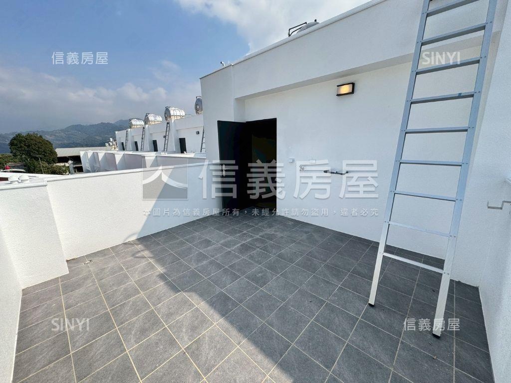 讚！全新森林花園電梯別墅房屋室內格局與周邊環境