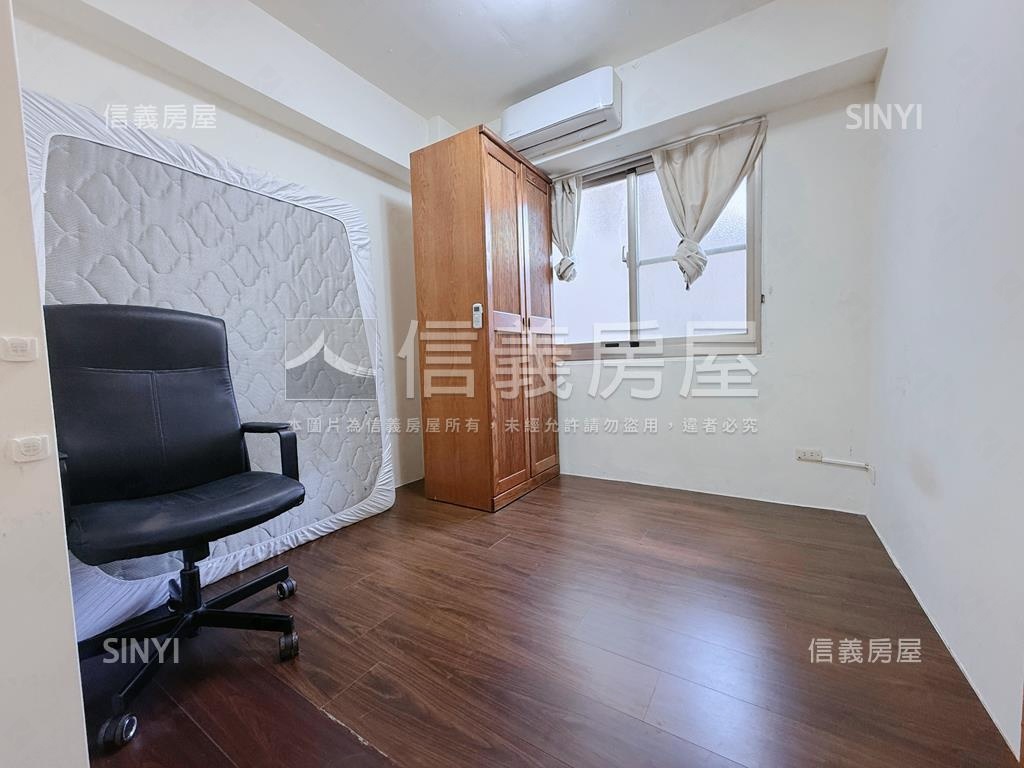 富宇新天地３房車位房屋室內格局與周邊環境