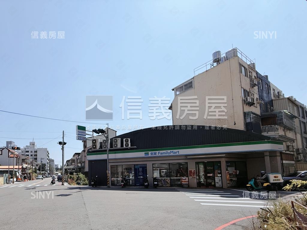 富宇新天地３房車位房屋室內格局與周邊環境