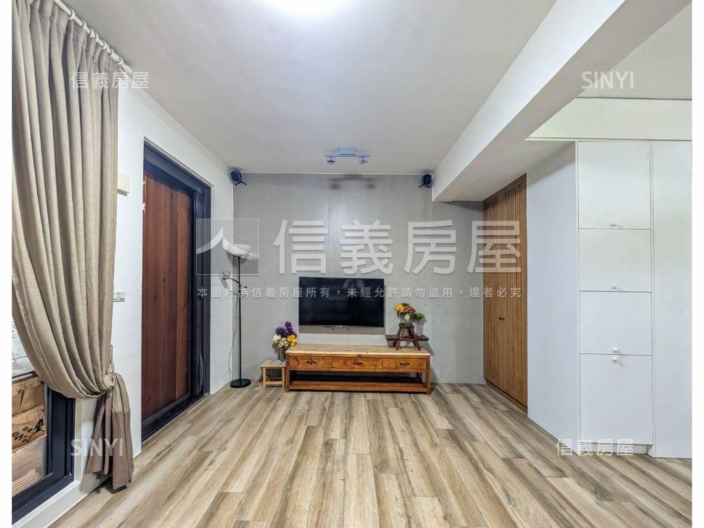 駕入美寓˙一樓質感車庫宅房屋室內格局與周邊環境