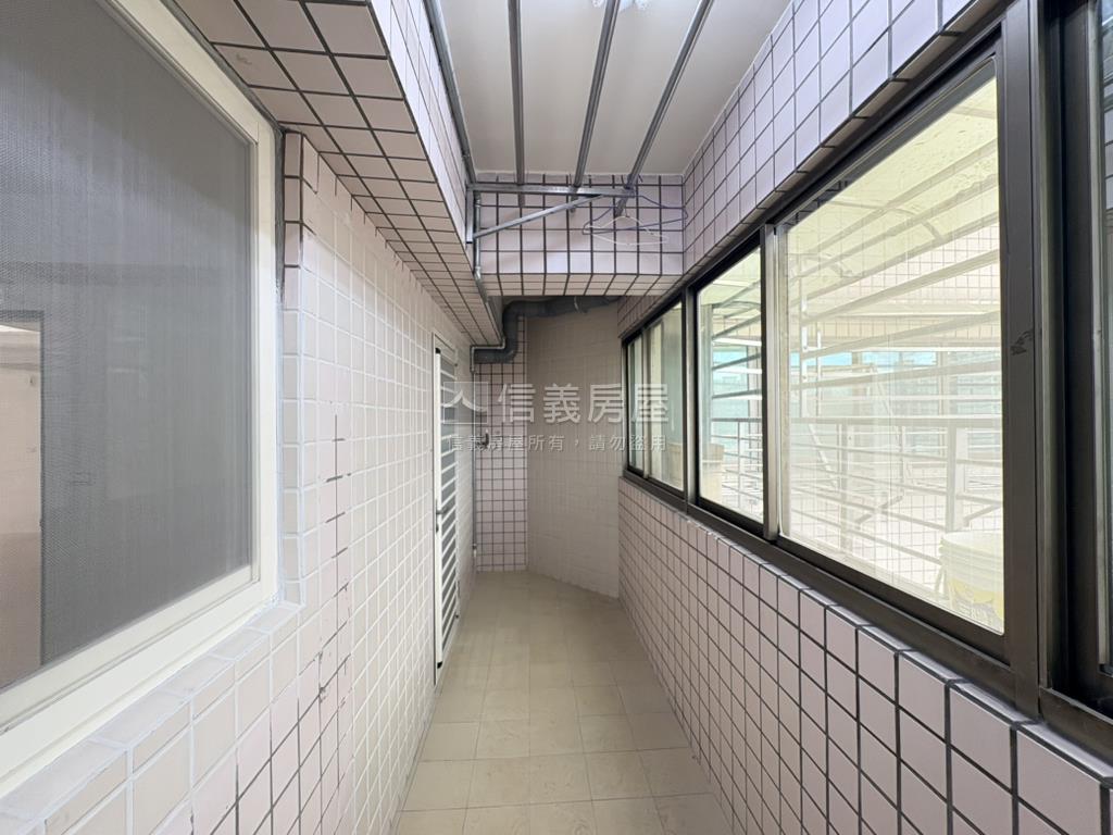 【百福園】黃金三房車位房屋室內格局與周邊環境