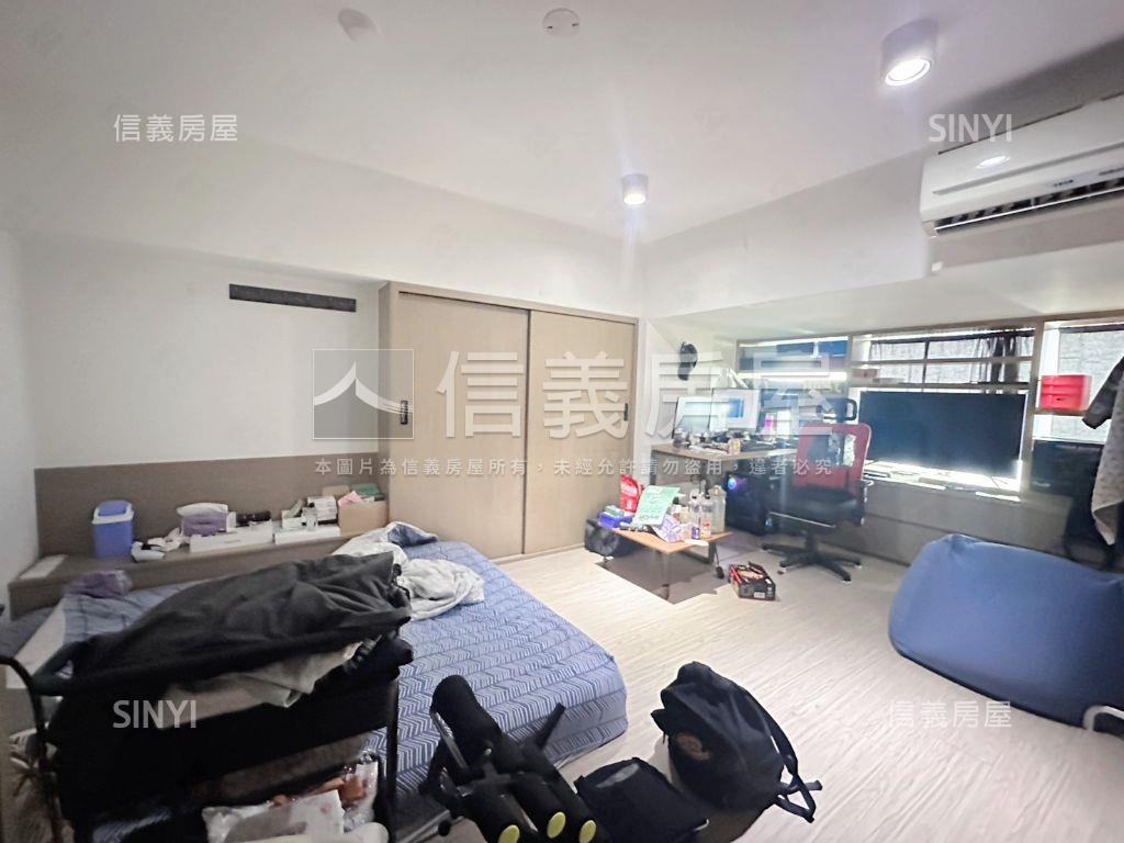逢甲採光美屋附車位房屋室內格局與周邊環境