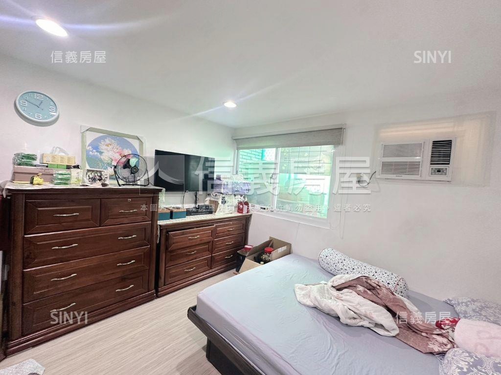 逢甲採光美屋附車位房屋室內格局與周邊環境