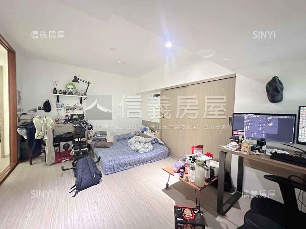 逢甲採光美屋附車位房屋室內格局與周邊環境