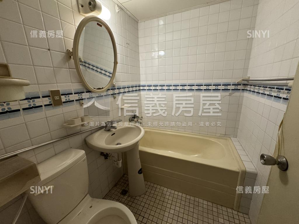 內湖國泰公寓三房房屋室內格局與周邊環境