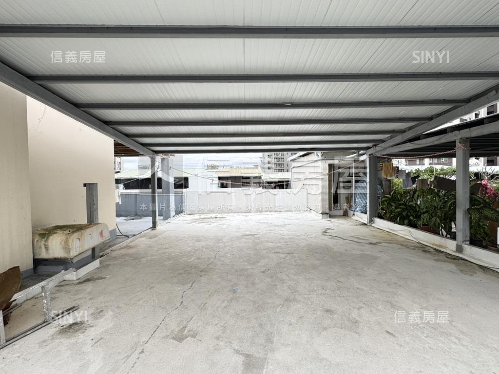 內湖國泰公寓三房房屋室內格局與周邊環境