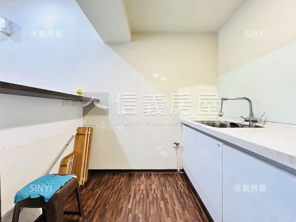 你的夢想樂高金店面房屋室內格局與周邊環境