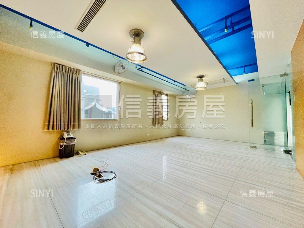 新站御庭頂級霸氣商辦房屋室內格局與周邊環境