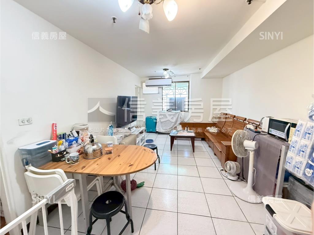 台北巴黎公園景觀三房房屋室內格局與周邊環境