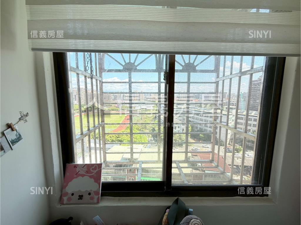 台北巴黎公園景觀三房房屋室內格局與周邊環境