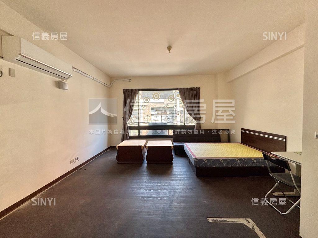 中醫商圈約５米面寬美店面房屋室內格局與周邊環境