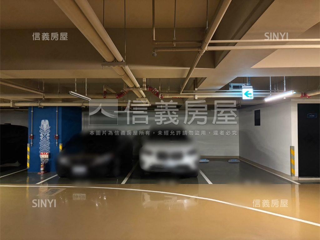 稀！時代高樓大露臺視野戶房屋室內格局與周邊環境