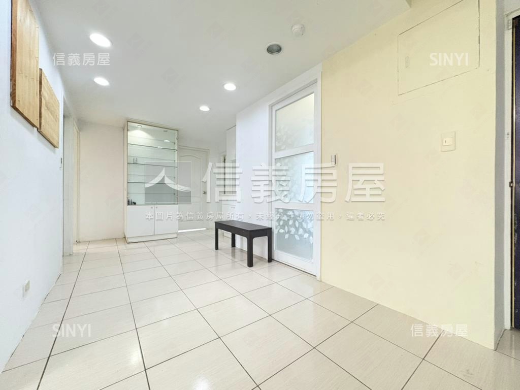 湖觀萊茵●捷運學區三房房屋室內格局與周邊環境