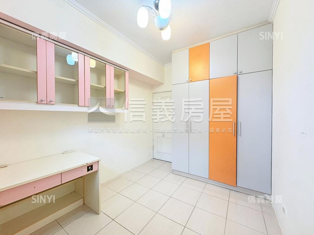 湖觀萊茵●捷運學區三房房屋室內格局與周邊環境