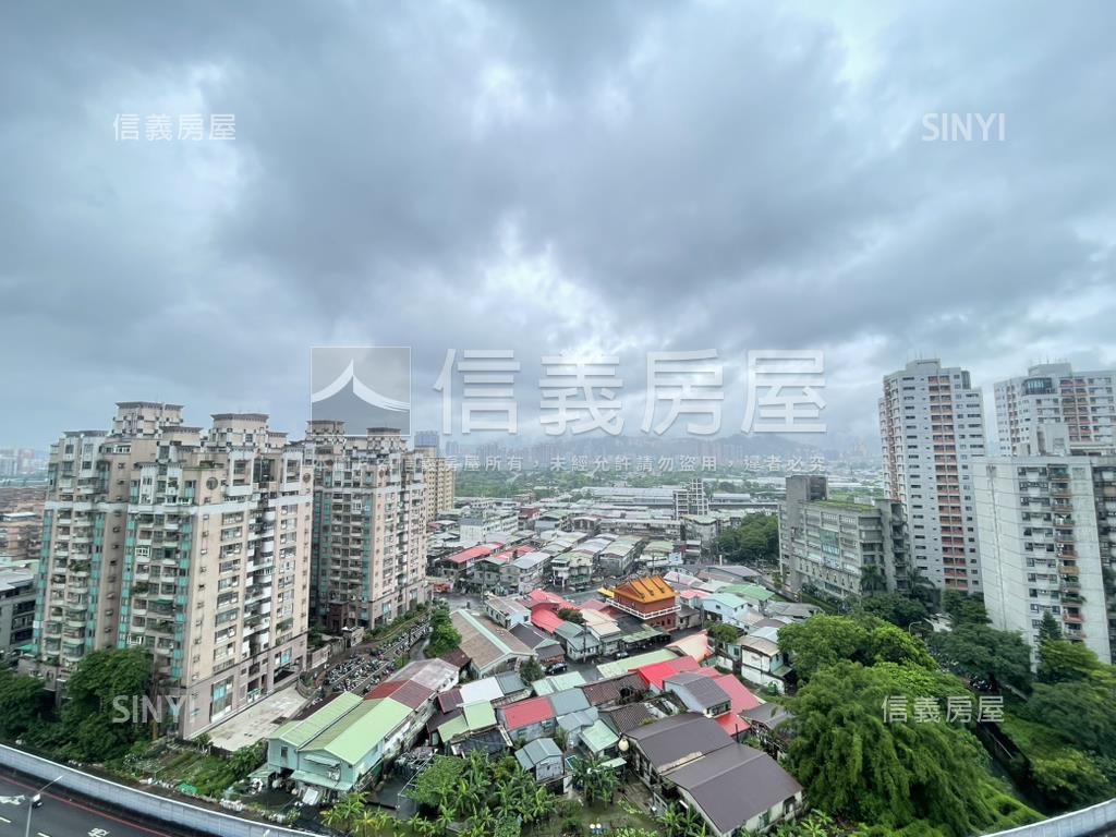 羅馬裝潢景觀大戶房屋室內格局與周邊環境