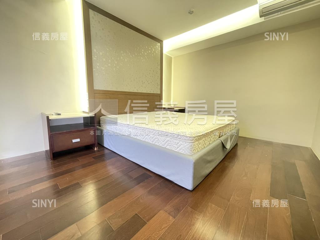 羅馬裝潢景觀大戶房屋室內格局與周邊環境
