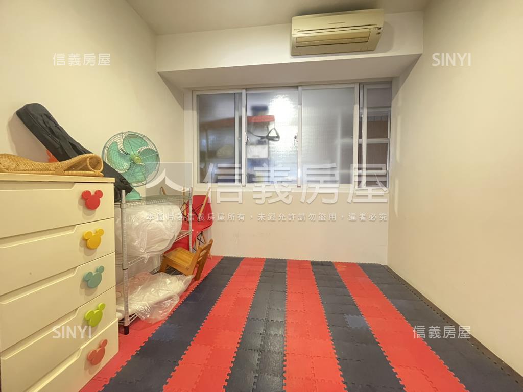 羅馬裝潢景觀大戶房屋室內格局與周邊環境