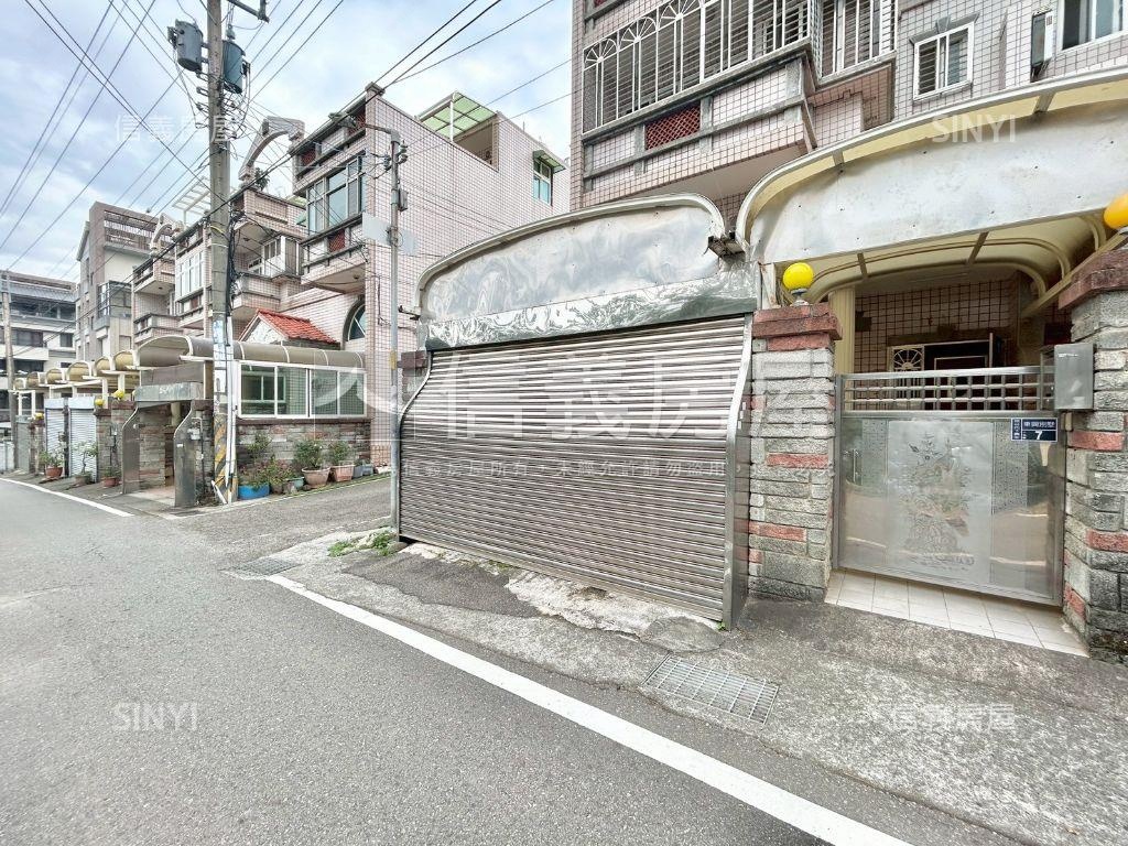 近國道頭份大地坪別墅透天房屋室內格局與周邊環境