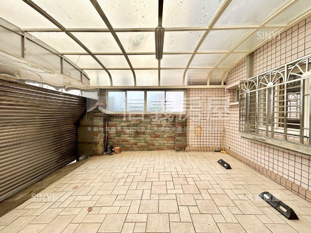 近國道頭份大地坪別墅透天房屋室內格局與周邊環境