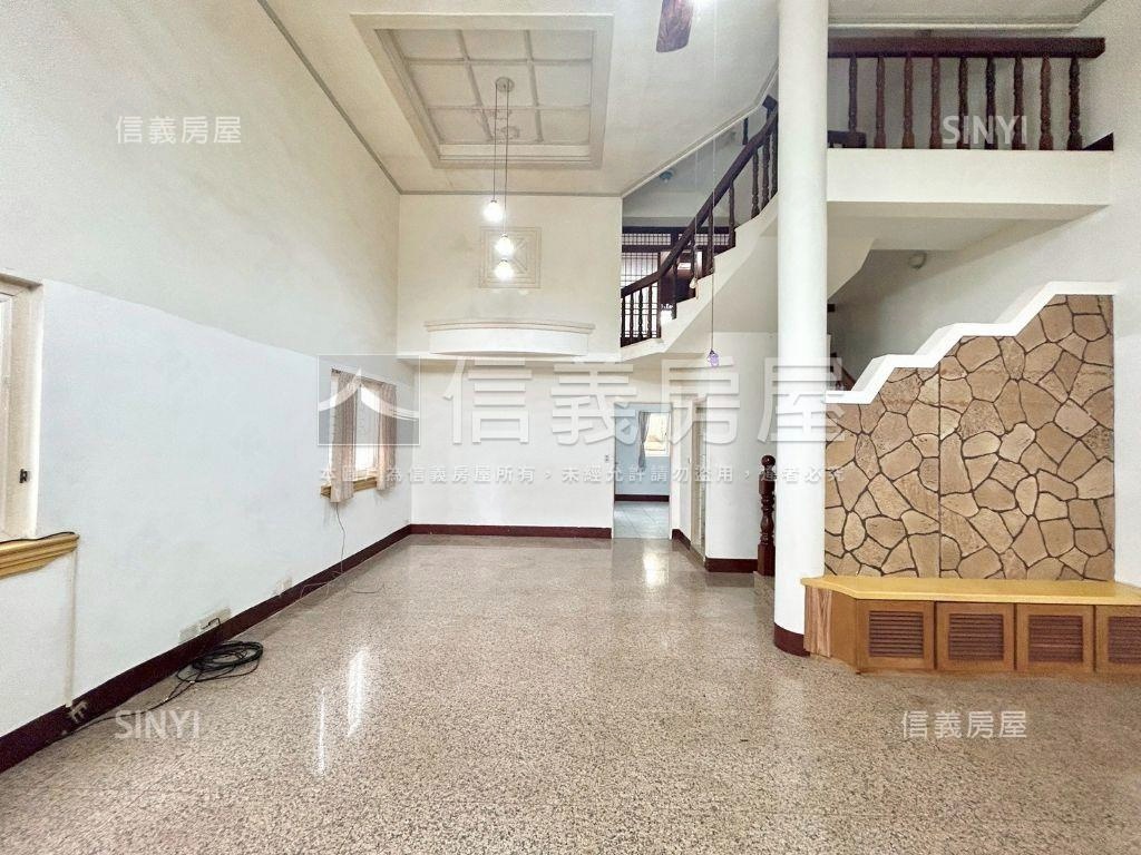 近國道頭份大地坪別墅透天房屋室內格局與周邊環境